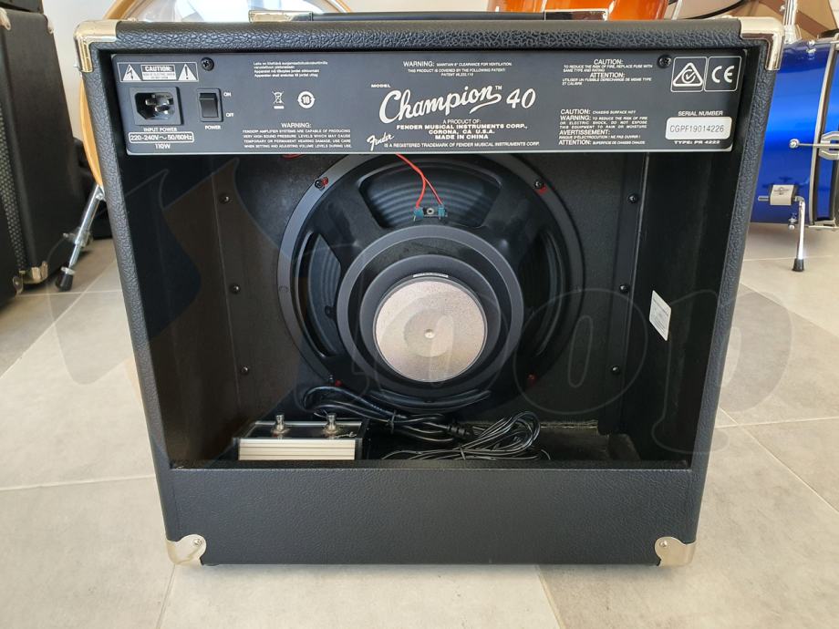 Fender Champion 40 + footswitch
