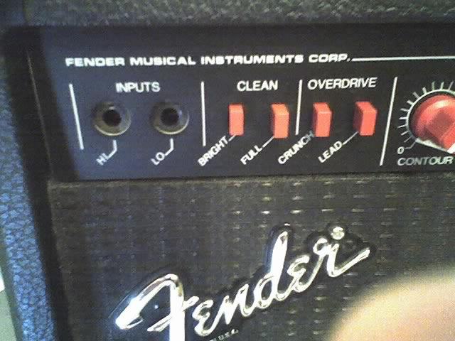 Fender gitarsko pojačalo R.A.D. USA