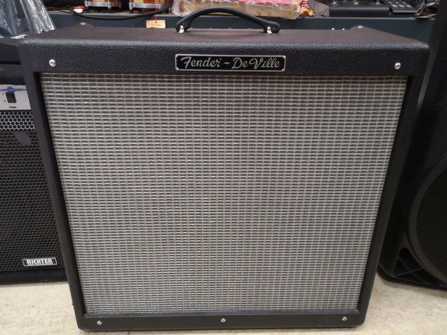 Fender Hot Rod DeVille 410
