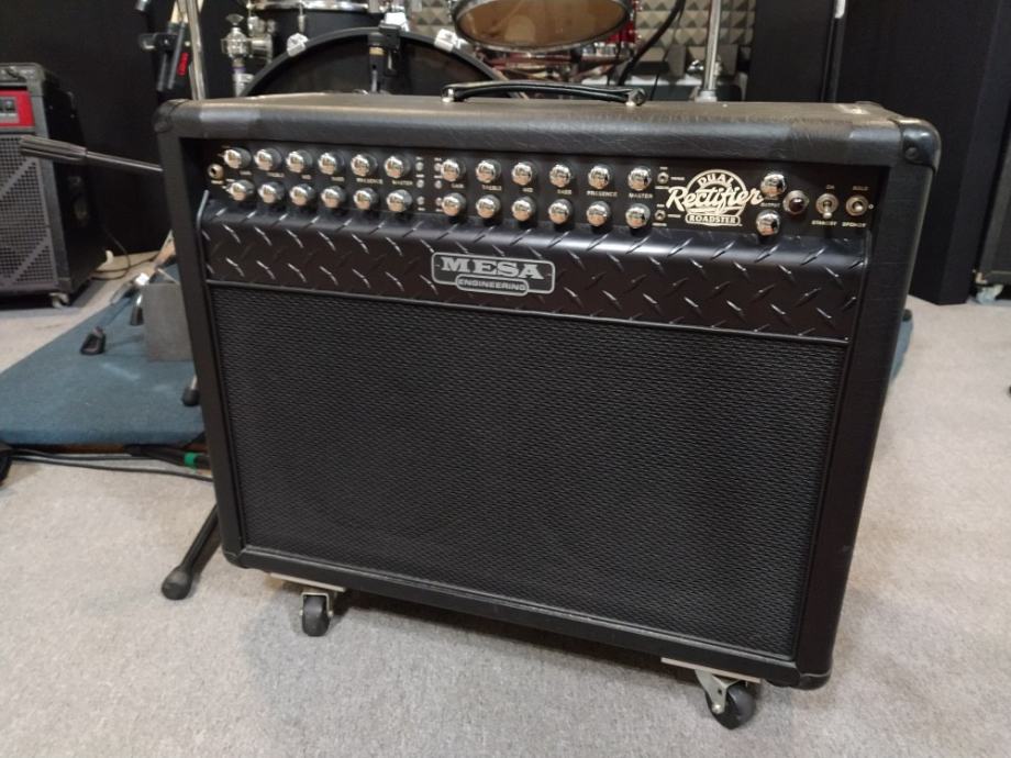 Mesa Boogie Dual Rectifier Roadster 2x12 combo