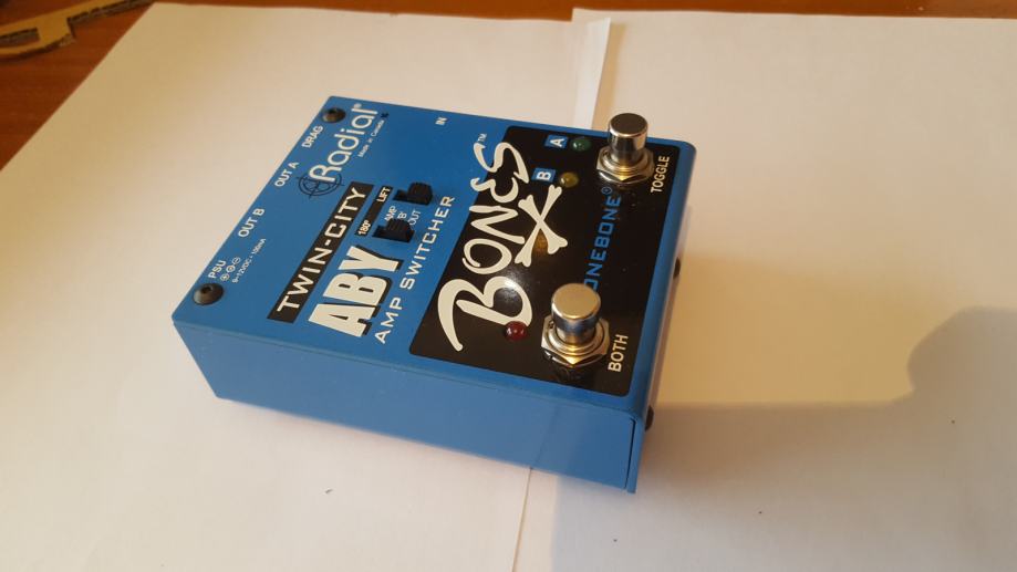 Radial Twin City Bones ABY Pedal