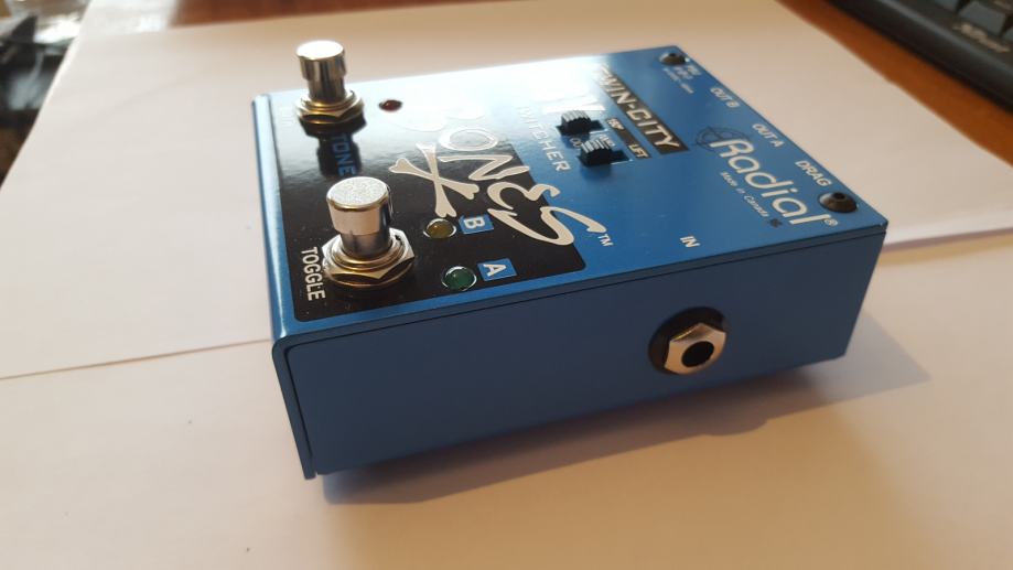 Radial Twin City Bones ABY Pedal