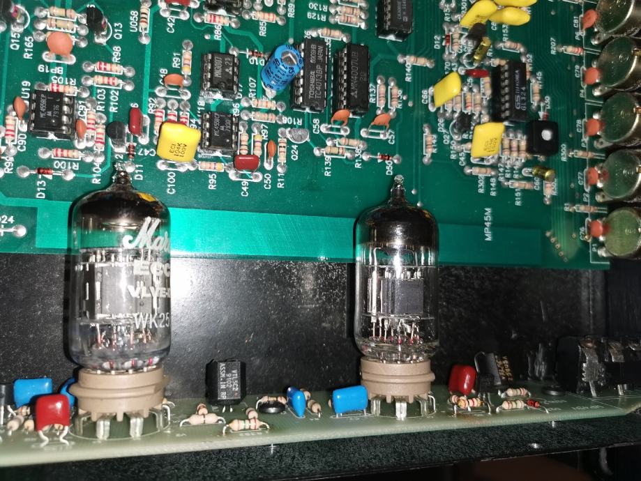 Rolls mp45 rack tube preamp