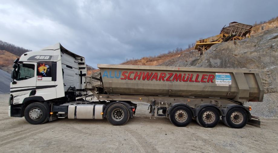 Poluprikolica kiper Schwarzmuller full aluminiska, 4600kg, reg01/25, 2008 god.