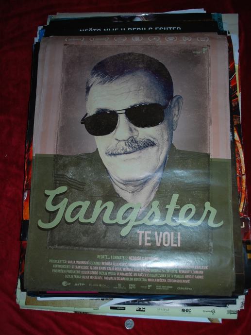 Filmski plakat: Gangster te voli - redatelj: Nebojša Slijepčević -39kn