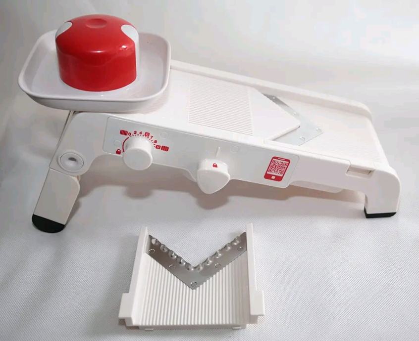 Tupperware Mandoline Mandochef Avec 2 Lames - Blanc, 40cm