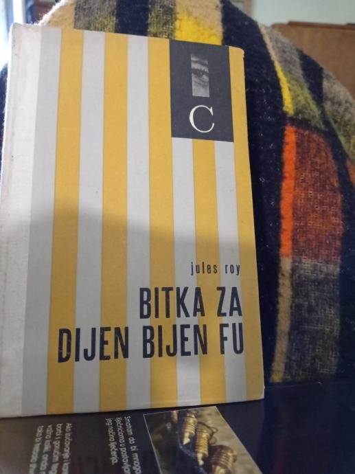 J.Roy Bitka za Dijen Bijen Fu