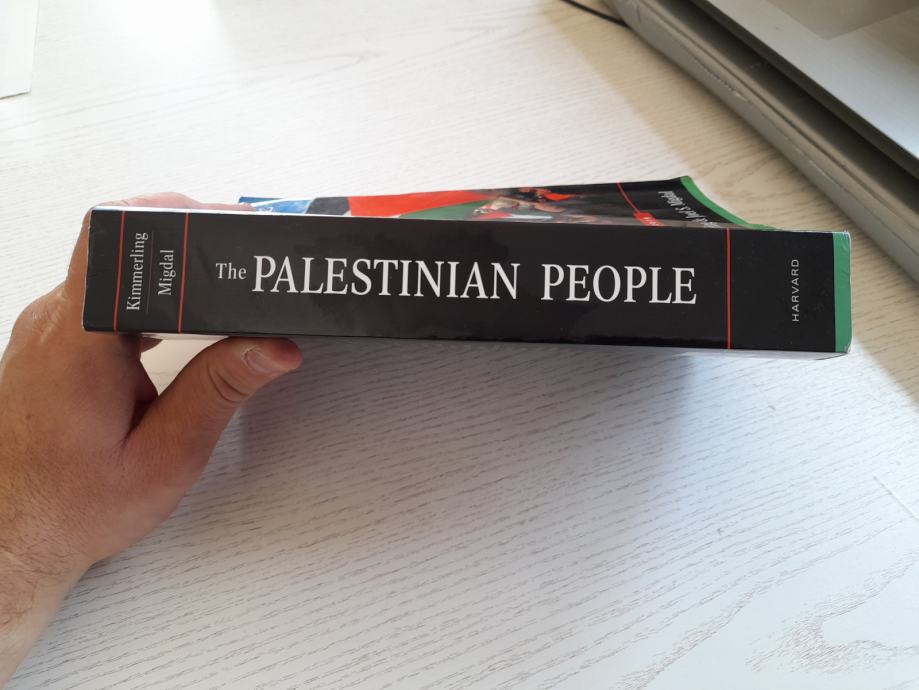 The Palestinian People-A History (2003.)