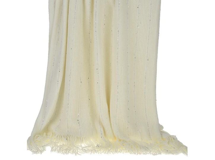 Prekrivač- krem boja sa šljokicama