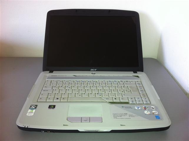 How to replace screen in Acer Aspire 5520 - Inside my laptop
