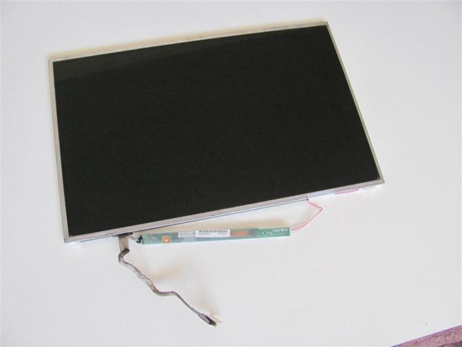 Dalle LCD 15.4'' LP154WX4(TL)(A4) - Écran Brillant 1280x800 WXGA CCFL 30pin