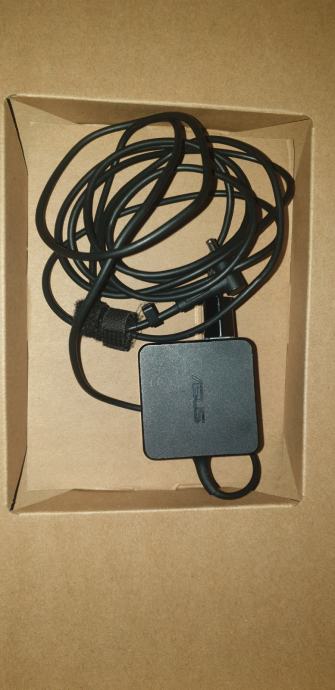 ASUS AD890026 ORIGINAL punjač, strujni adapter za laptop 19V 1.75A 33W