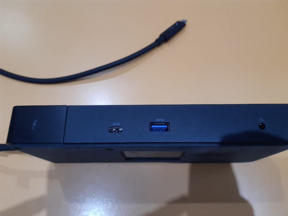 Dell Docking Station WD19TB CITAJ OPIS dell-docking-station-wd19tb-citaj-opis