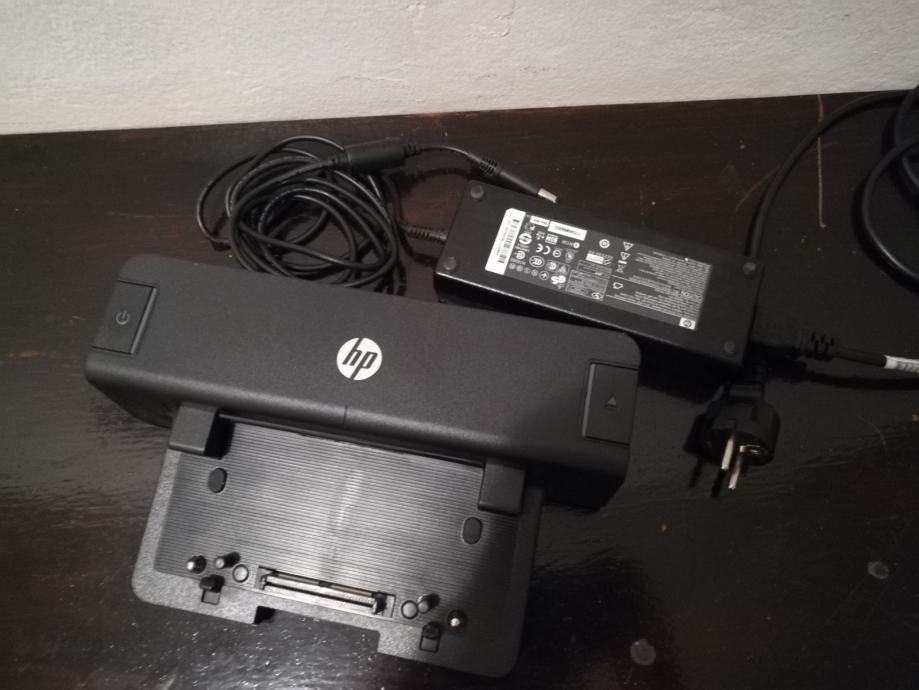 HP Docking Station + 120W AC adapter