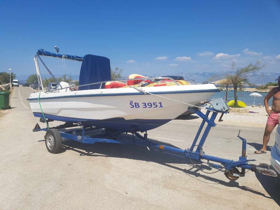 Prikolica za plovila, 5 - 5,5m, 750 kg Vir (Zadar)