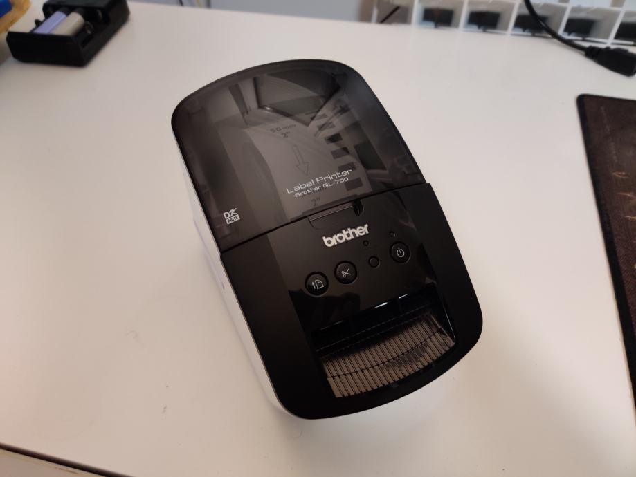 Brother QL700 printer za naljepnice / etikete (račun + garancija)