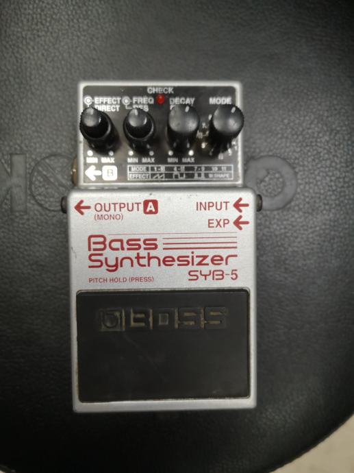 BOSS SYB 5 Bass Synthesizer