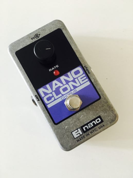 EHX Nano Clone ANALOG CHORUS pedala