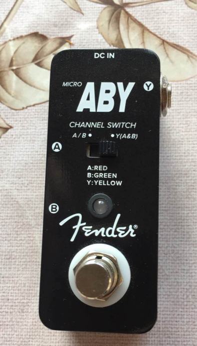 Fender Micro ABY Channel switch