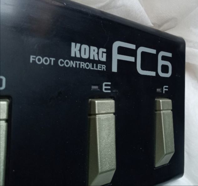 MIDI foot controller Japan prodajem.