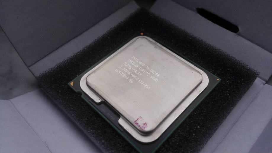 Intel Core 2 Quad q8200