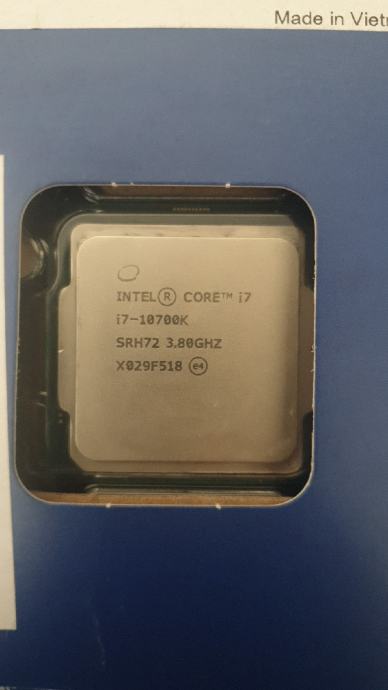 Intel i7 10700K