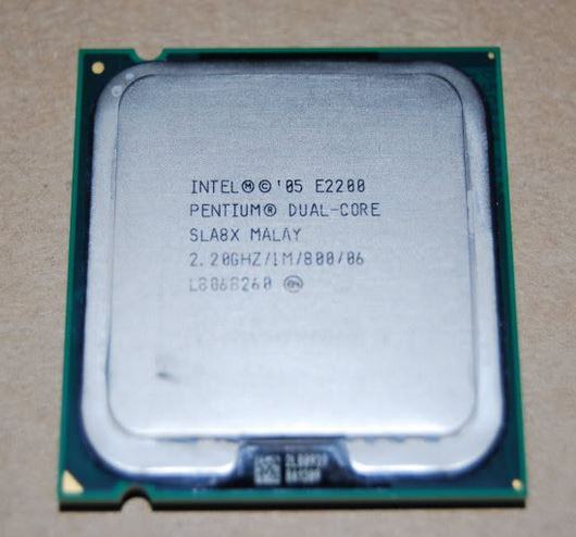Intel Pentium Dual-Core E2200 (2.2Ghz) SOCKET 775 procesor