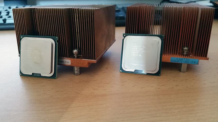 Intel Xeon Procesor 5120 sa pasivnim hladnjakom x2 komada
