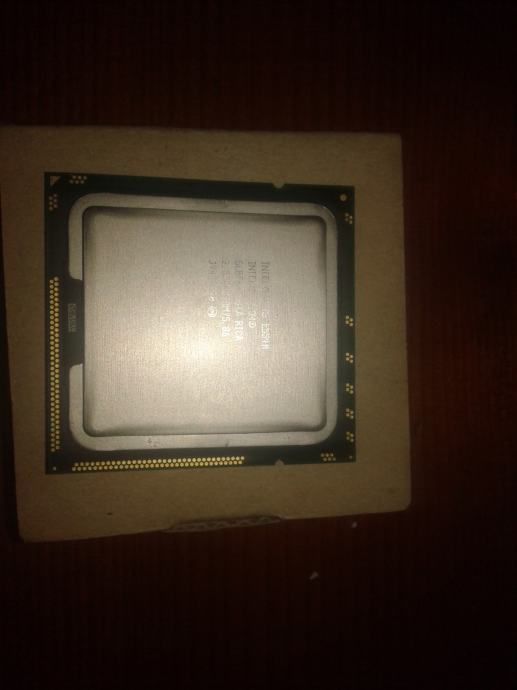 Intel Xeon Quad Core 4/8 E5540 2.53Ghz socket 1366
