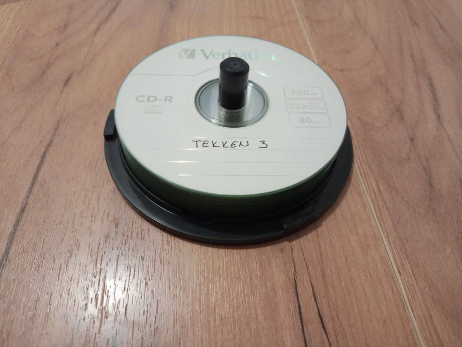 первая playstation slim