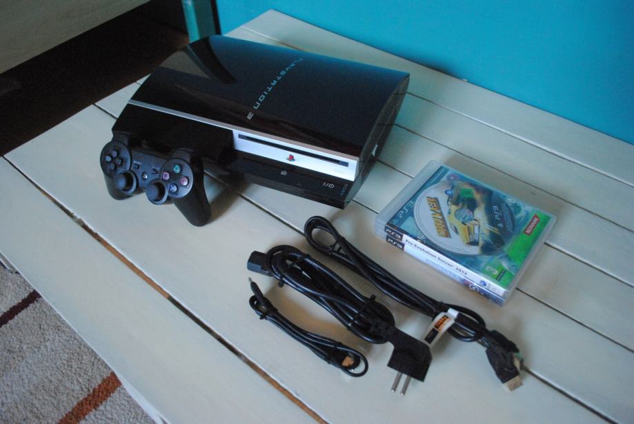 Sony PlayStation 3 Fat (40GB) + Igrice