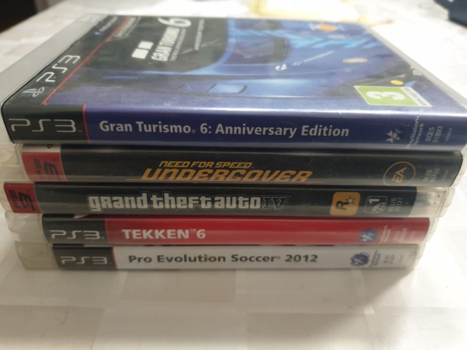 Sony PlayStation 3 Fat + 2 joysticka + 5 igrica Rijeka