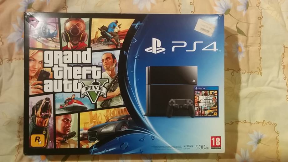 Playstation 4 GTA 5 bundle