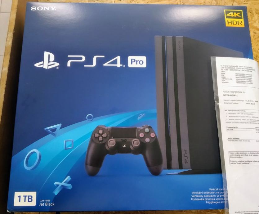 Playstation 4 PRO *NOVO*