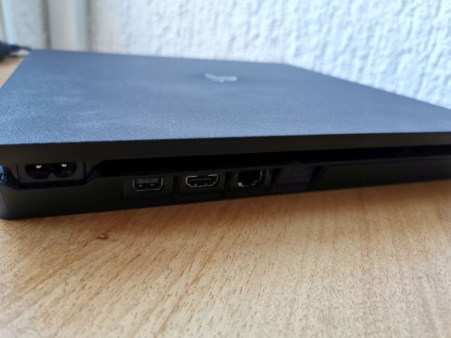 Sony PlayStation 4 HDR Slim 500GB (CUH2116A)
