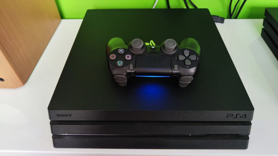 Venta - Consola Usada PlayStation 4 PS4 1TB Pro firmware 9.0