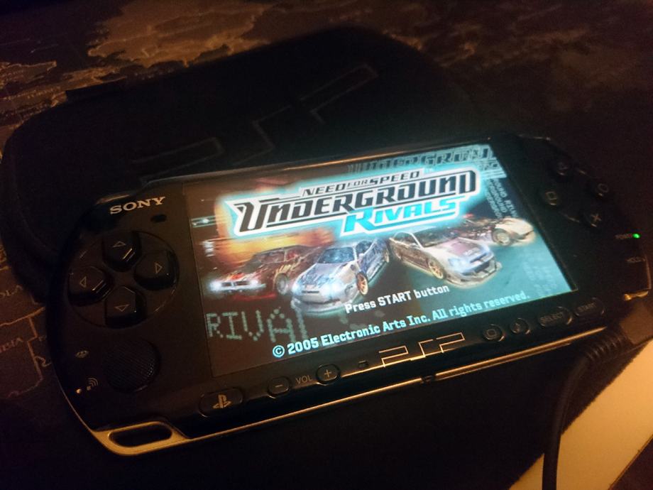 playstation portable 3000 характеристики