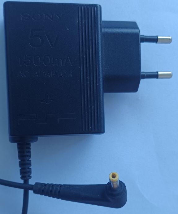SONY Playstation Portable (PSP) AC ADAPTER PSP384 (5V 1500mA)