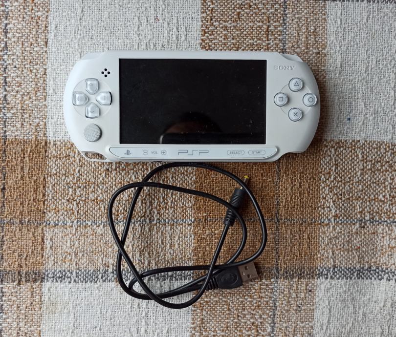Sony playstation portable psp e1004 street