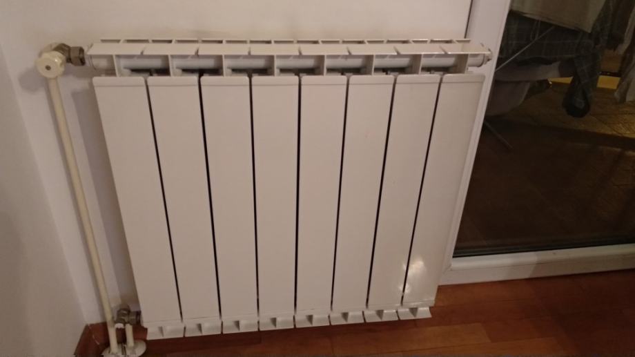 Radijator, aluminijski, 8 rebara