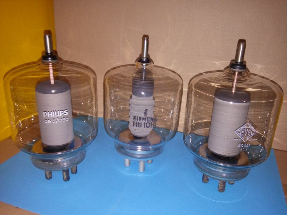 Elektronske cijevi (lampe) QB5/1750, RS687, RS1016