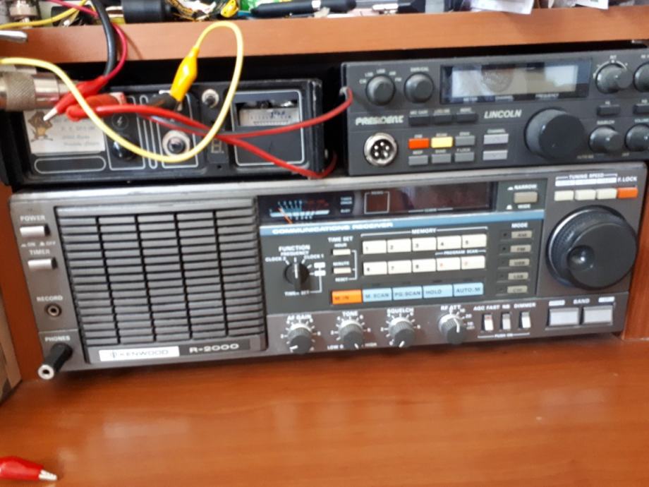 Kenwood R2000 prijemnik reciver scanner