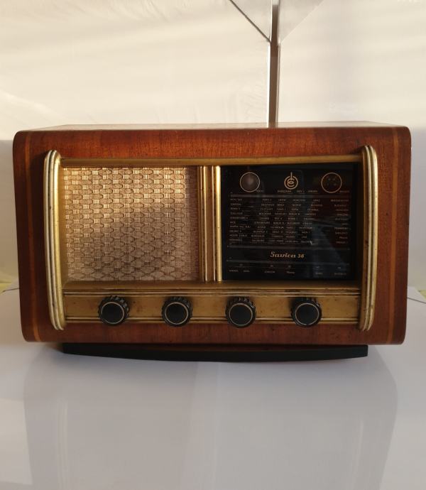 Stari radio Savica 56