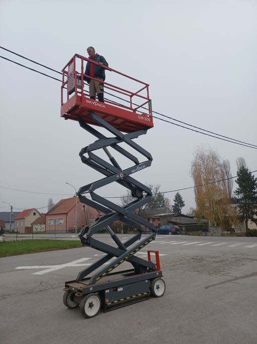 Dizalica/radni stroj