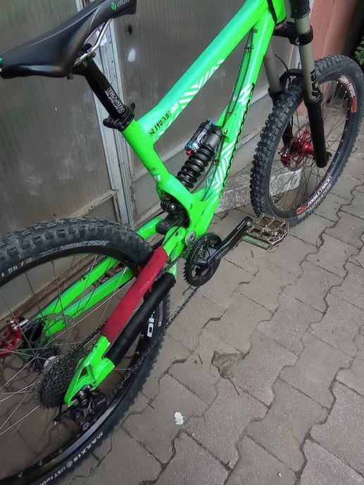 commencal supreme 2011