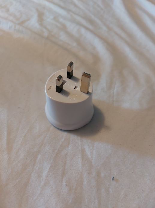 Adapter za UK