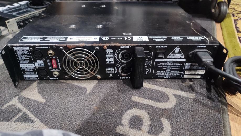 Behringer Europower EP2500