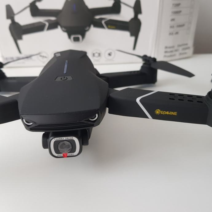 DRON S 4K WIFI KAMEROM, EACHINE E520S GPS, 5G WIFI, NOVO!!!