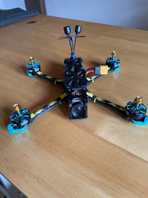 ** NOV** Mr. Steele 5 FPV dron