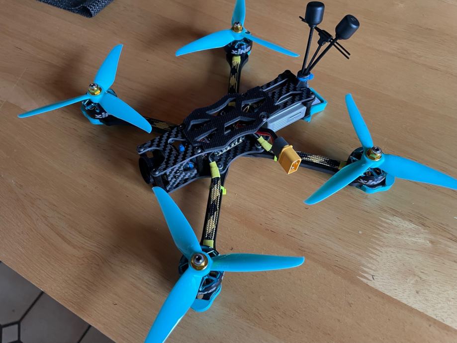 ** NOV** Mr. Steele 5 FPV dron